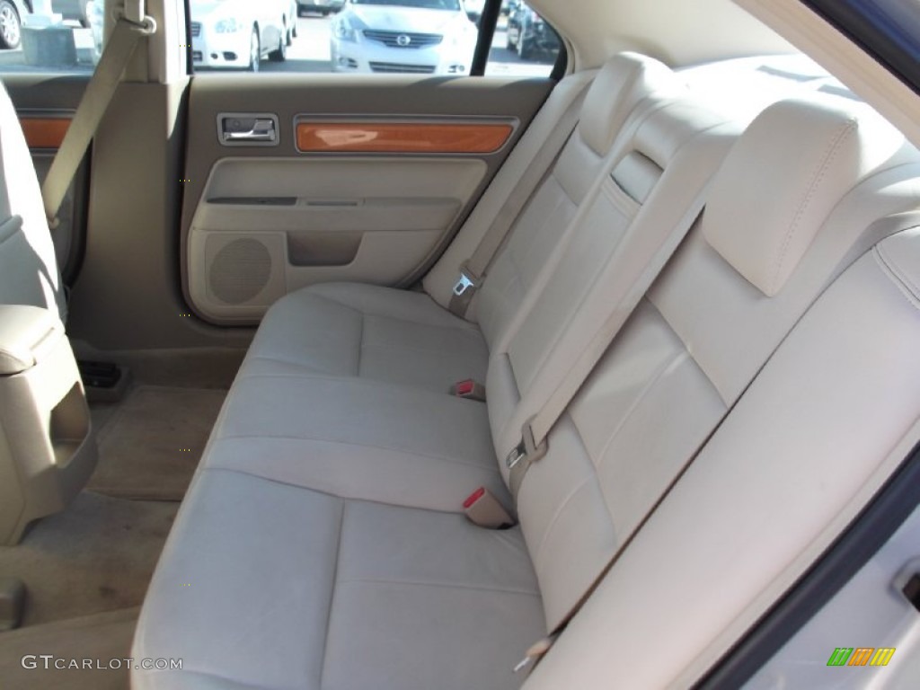 2006 Zephyr  - Dune Pearl Metallic / Sand photo #10