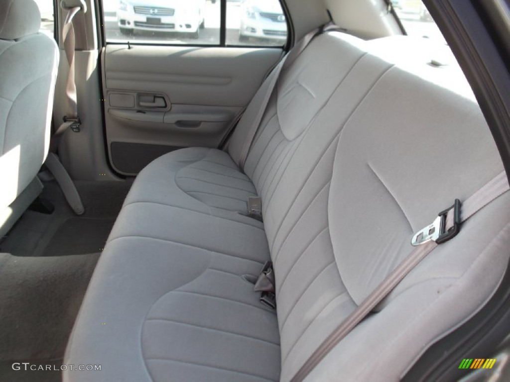 2000 Ford Crown Victoria Sedan Rear Seat Photo #74846280