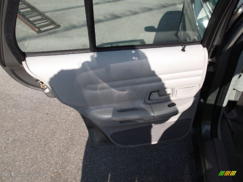 2000 Crown Victoria Sedan - Medium Grey Metallic / Light Graphite photo #11