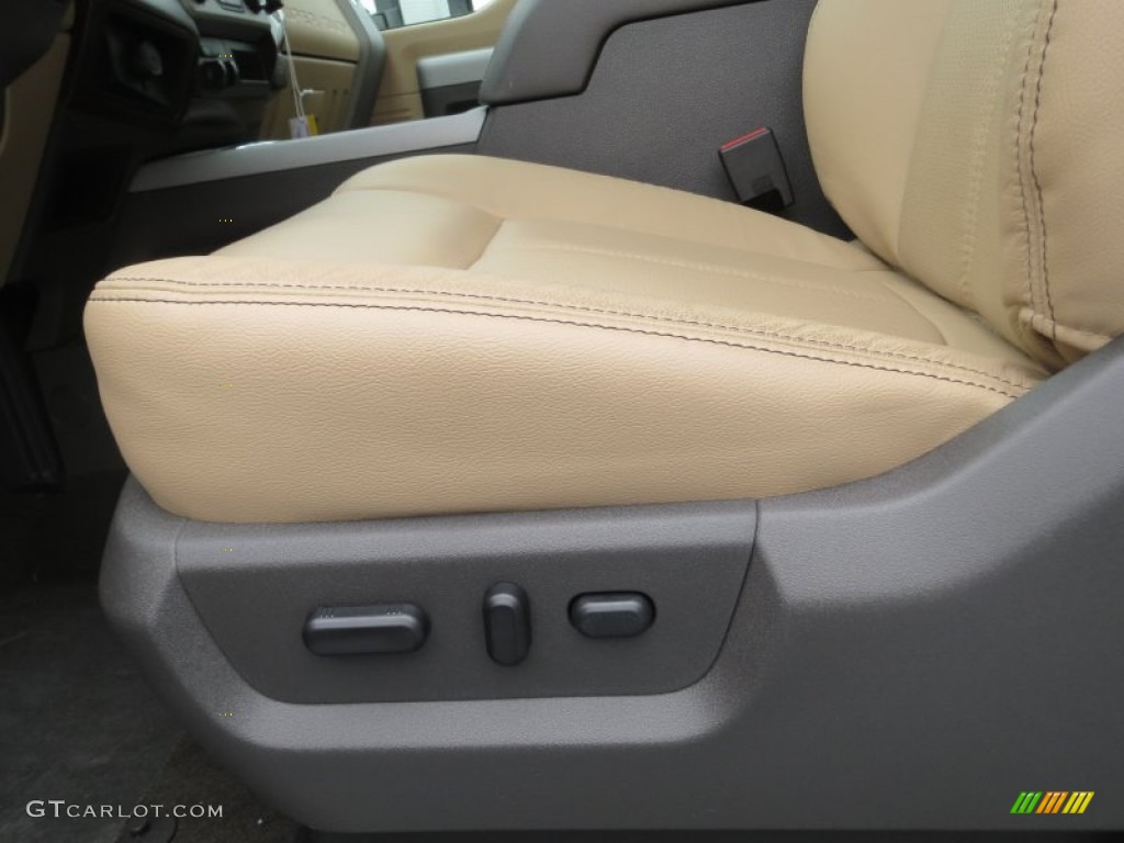 2013 F350 Super Duty Lariat Crew Cab 4x4 Dually - Kodiak Brown Metallic / Adobe photo #26