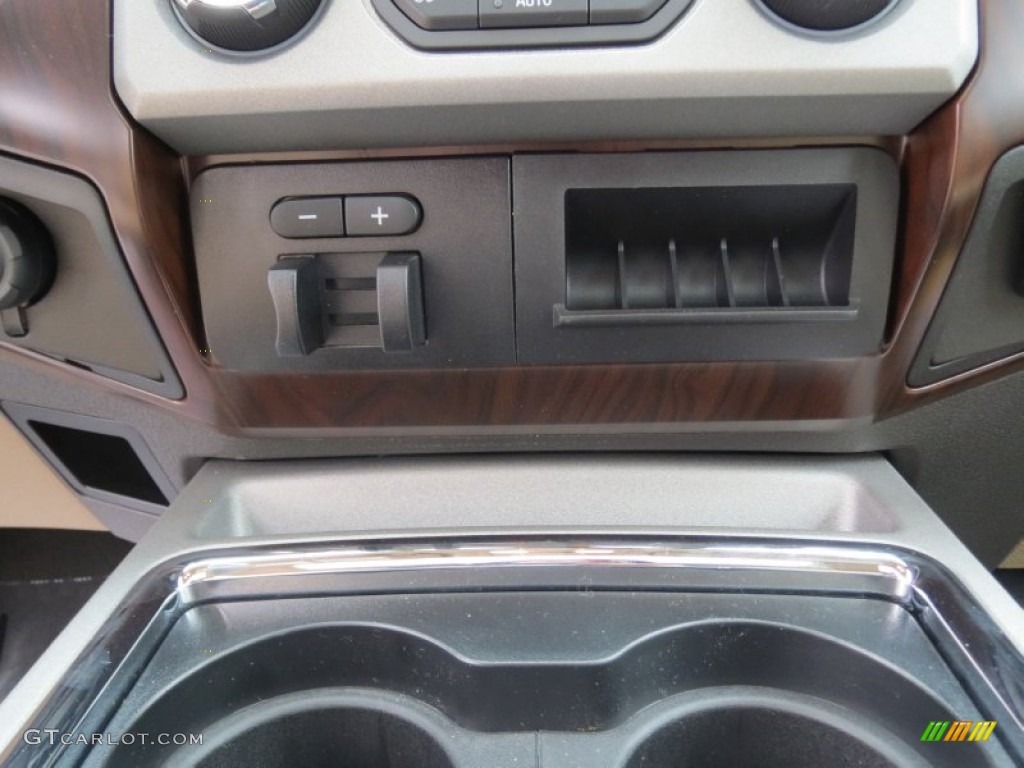 2013 F350 Super Duty Lariat Crew Cab 4x4 Dually - Kodiak Brown Metallic / Adobe photo #32