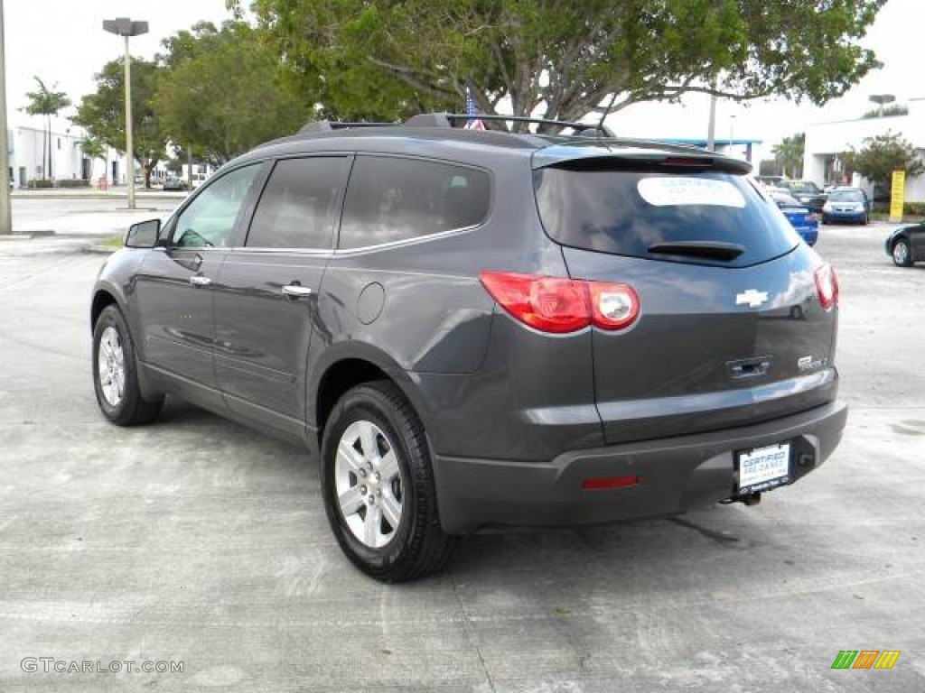 2010 Traverse LT - Cyber Gray Metallic / Ebony photo #5