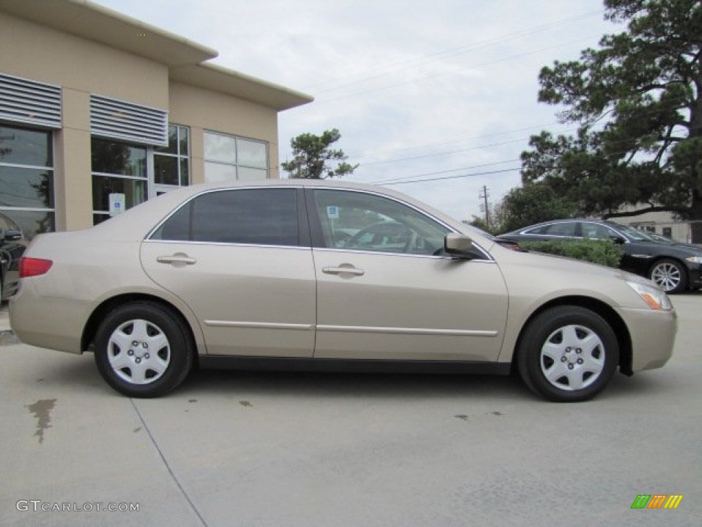 Desert Mist Metallic 2005 Honda Accord LX Sedan Exterior Photo #74848784