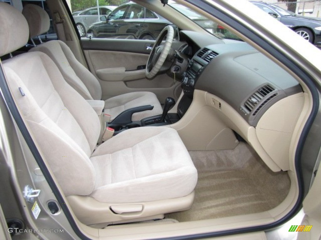 2005 Honda Accord LX Sedan Front Seat Photo #74848793