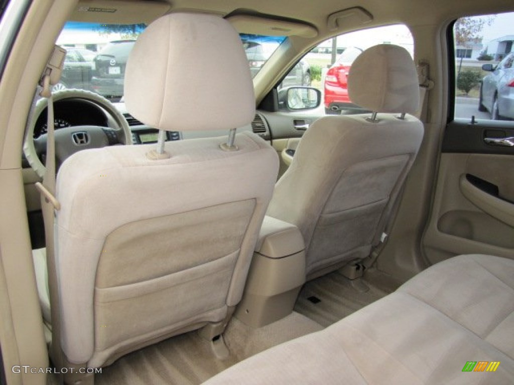 2005 Honda Accord LX Sedan interior Photos