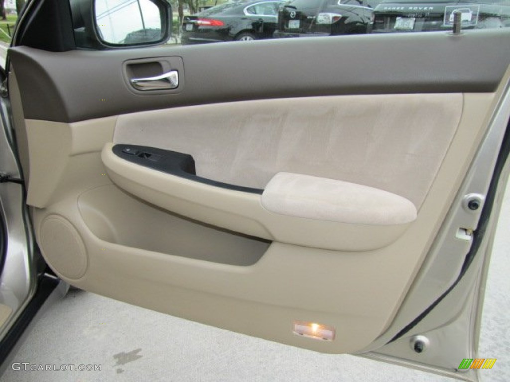 2005 Honda Accord LX Sedan Door Panel Photos