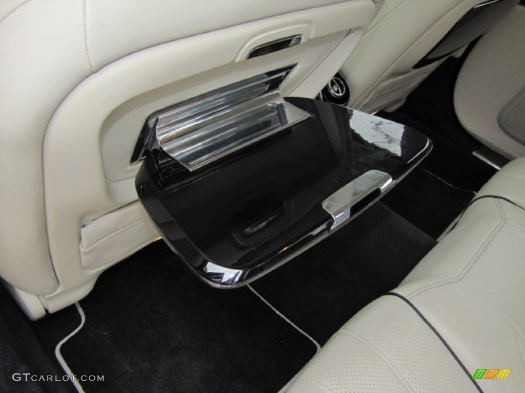 2011 XJ XJL - Porcelain White / Ivory/Oyster photo #23