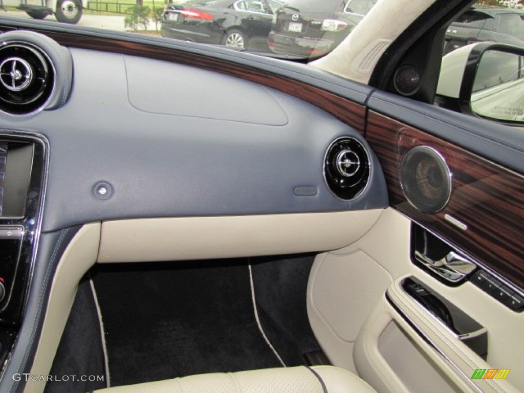 2011 XJ XJL - Porcelain White / Ivory/Oyster photo #31