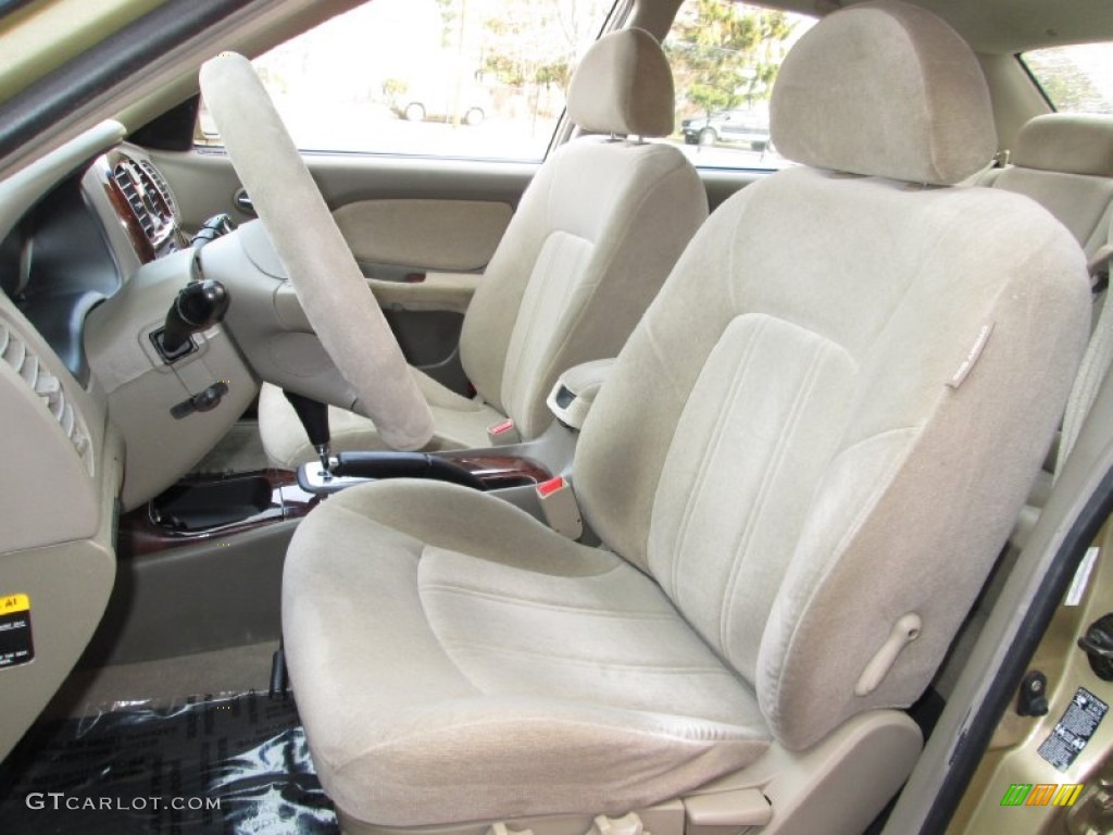 Beige Interior 2004 Hyundai Sonata V6 Photo #74853566
