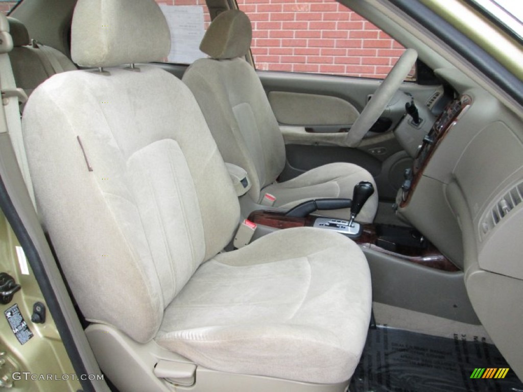 Beige Interior 2004 Hyundai Sonata V6 Photo #74853581