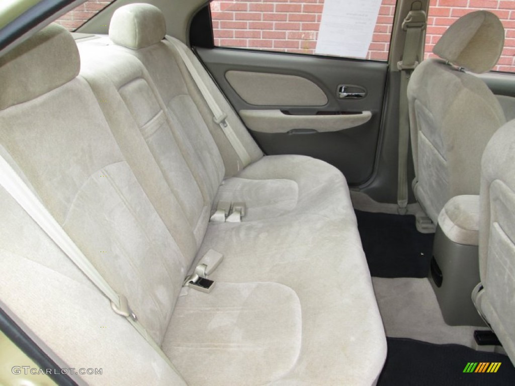 2004 Hyundai Sonata V6 Rear Seat Photo #74853668