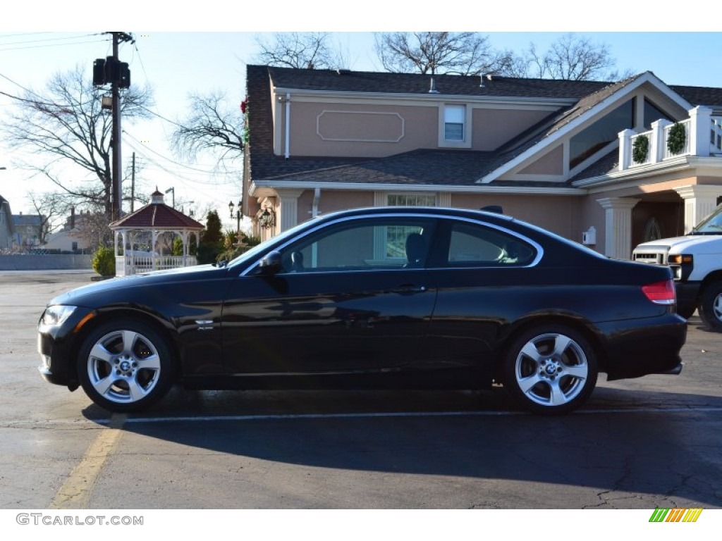 2010 3 Series 328i xDrive Coupe - Jet Black / Black photo #4