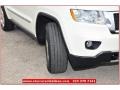 Stone White - Grand Cherokee Overland 4x4 Photo No. 11