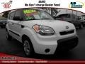 Clear White 2010 Kia Soul 1.6