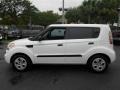 2010 Clear White Kia Soul 1.6  photo #10