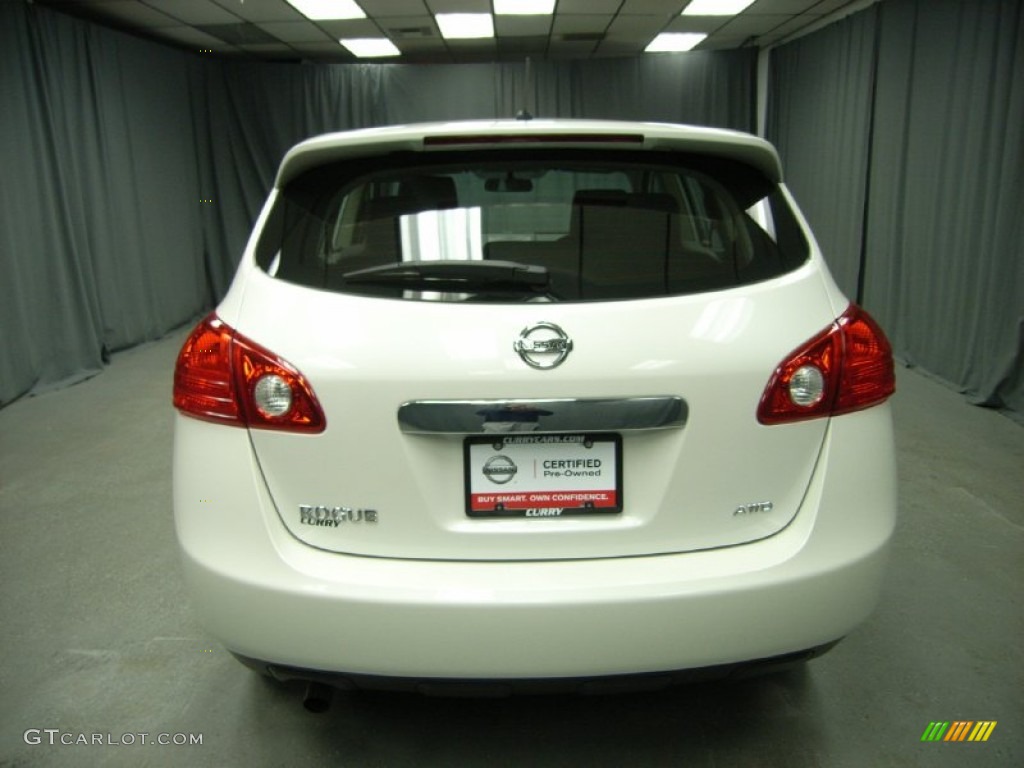 2012 Rogue S AWD - Pearl White / Gray photo #8