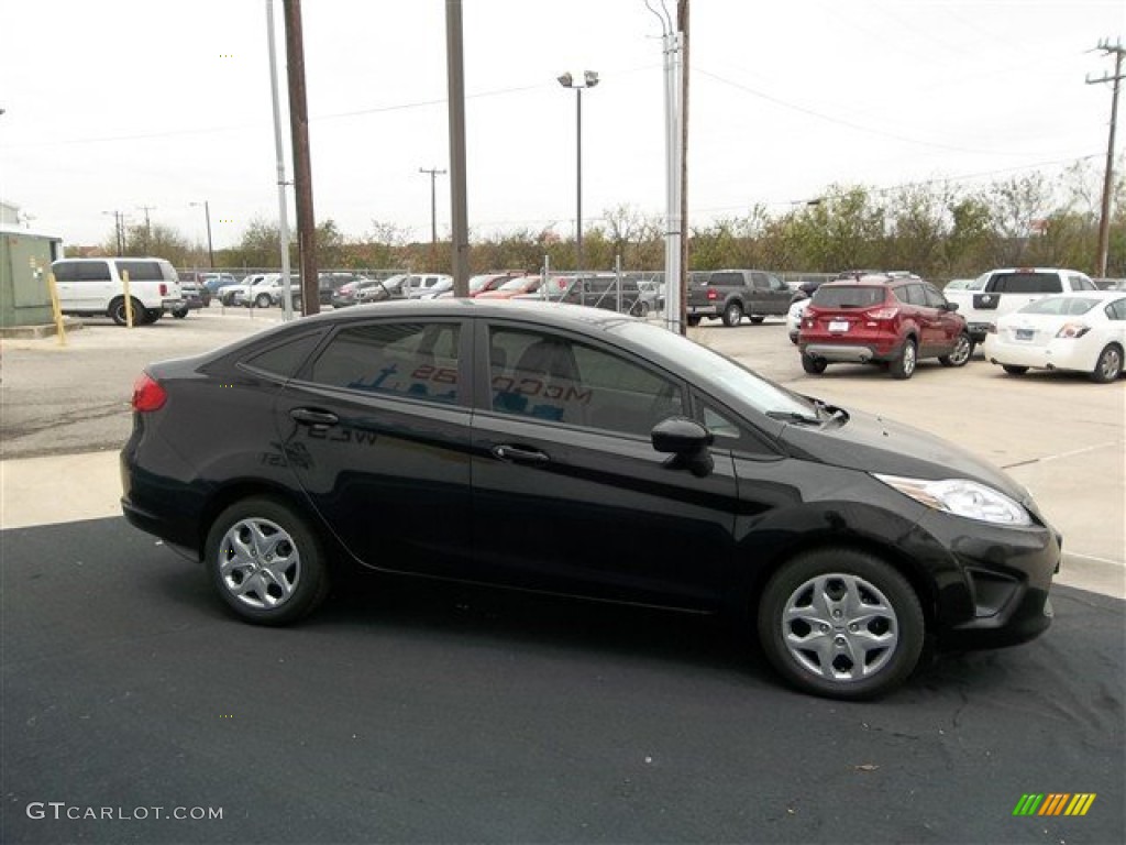 2013 Fiesta S Sedan - Tuxedo Black / Charcoal Black/Light Stone photo #8