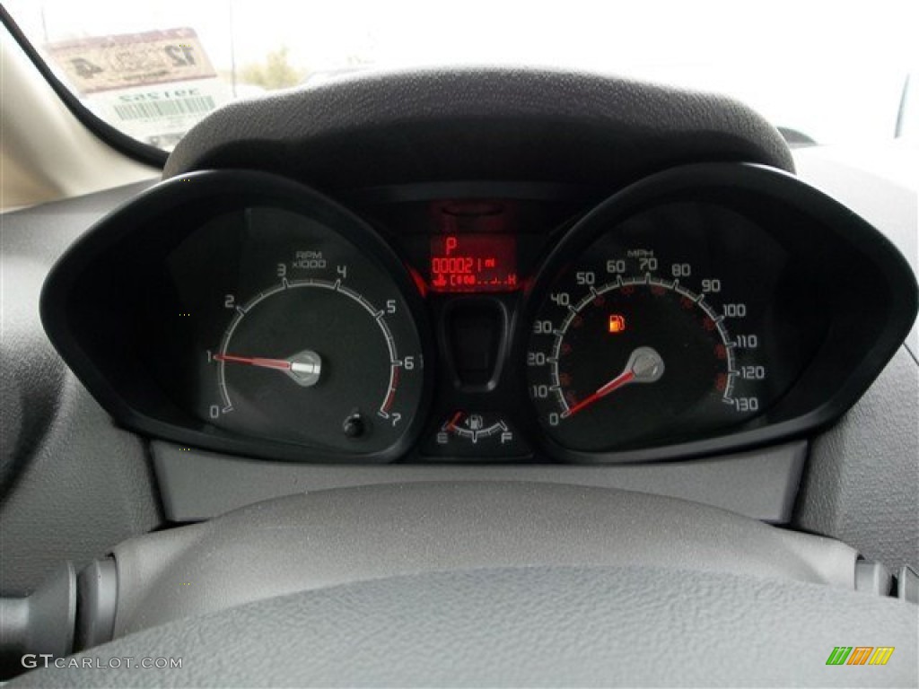 2013 Fiesta S Sedan - Tuxedo Black / Charcoal Black/Light Stone photo #17