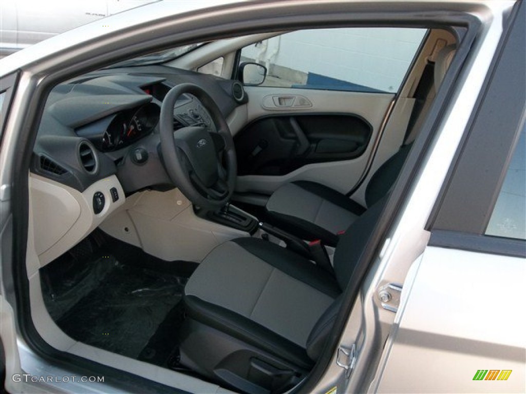 2013 Fiesta S Sedan - Ingot Silver / Charcoal Black/Light Stone photo #15