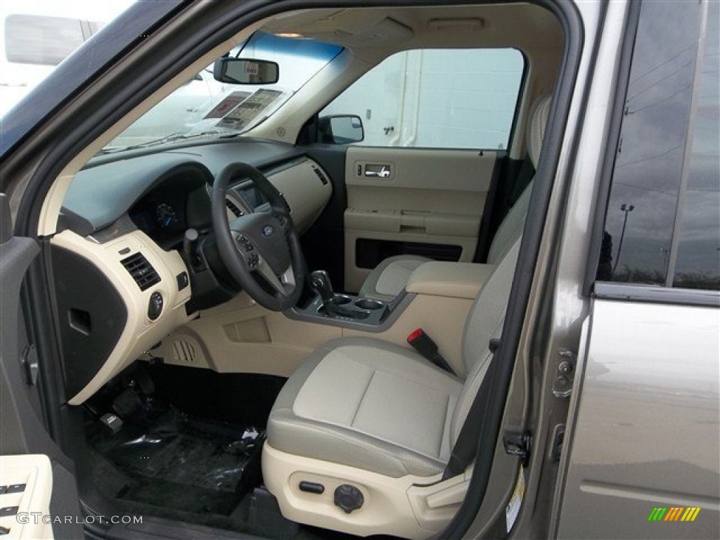 2013 Ford Flex SE Interior Color Photos