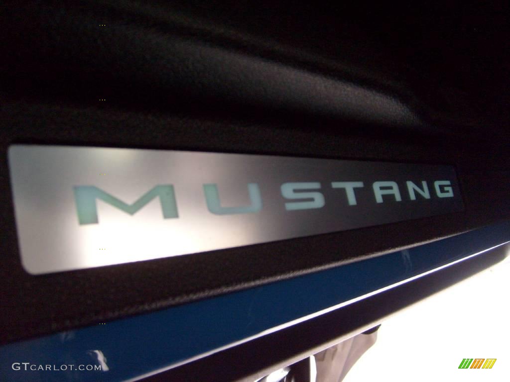 2010 Mustang GT Premium Coupe - Grabber Blue / Charcoal Black/Grabber Blue photo #50