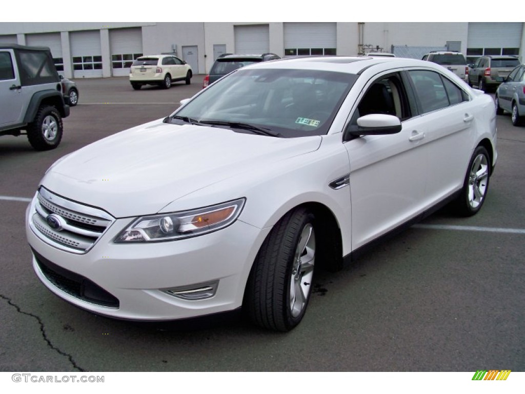 White Platinum Metallic Tri-Coat 2010 Ford Taurus SHO AWD Exterior Photo #74870216