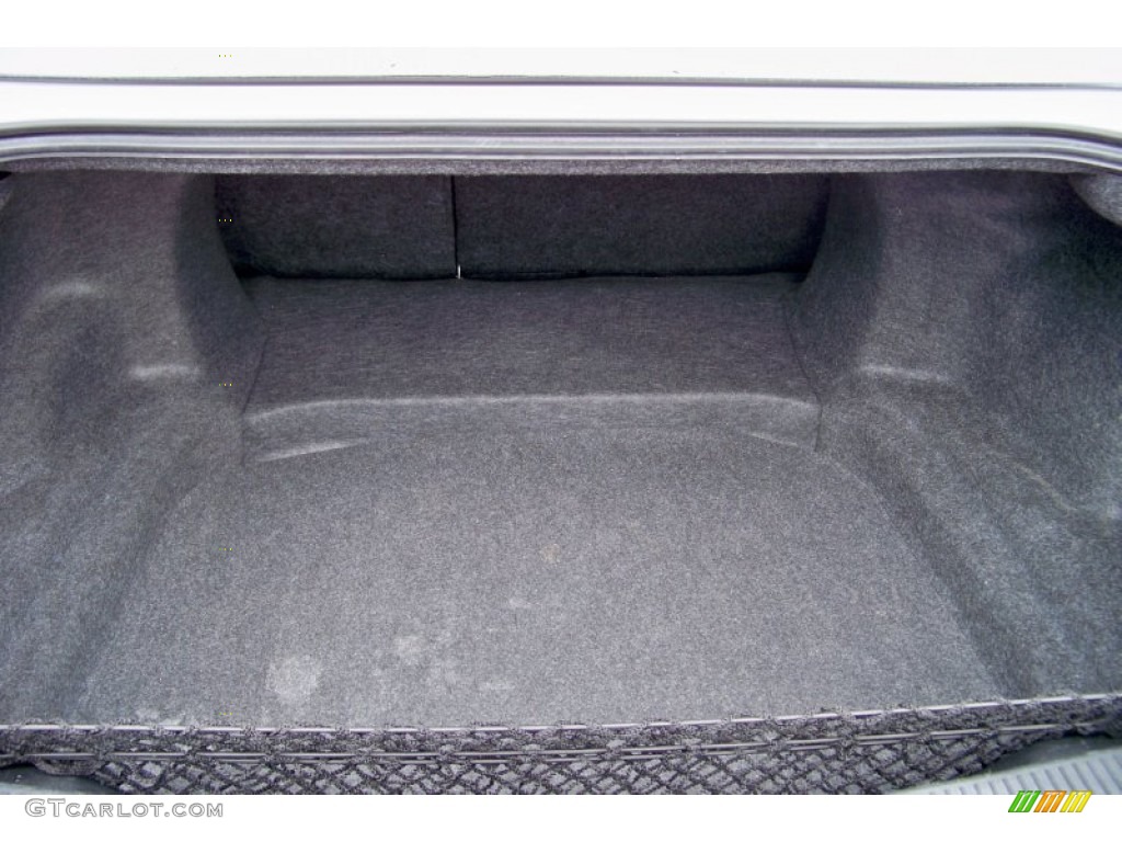 2010 Ford Taurus SHO AWD Trunk Photo #74870510