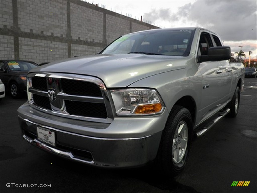 2010 Ram 1500 SLT Quad Cab - Bright Silver Metallic / Dark Slate/Medium Graystone photo #9