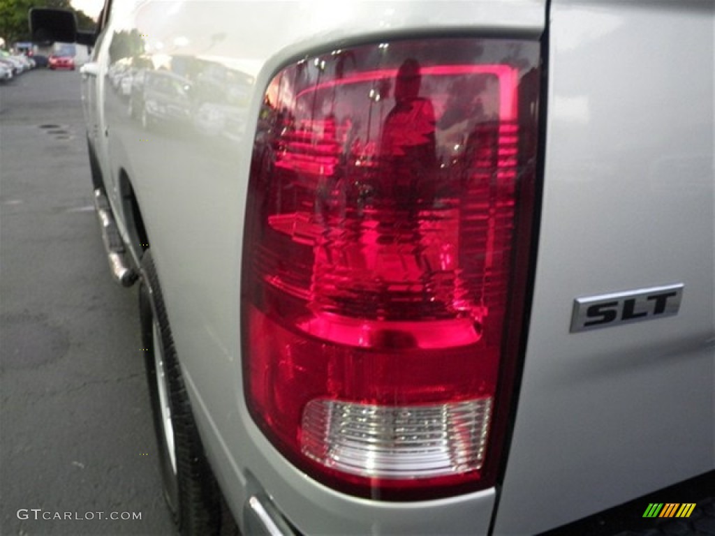 2010 Ram 1500 SLT Quad Cab - Bright Silver Metallic / Dark Slate/Medium Graystone photo #13