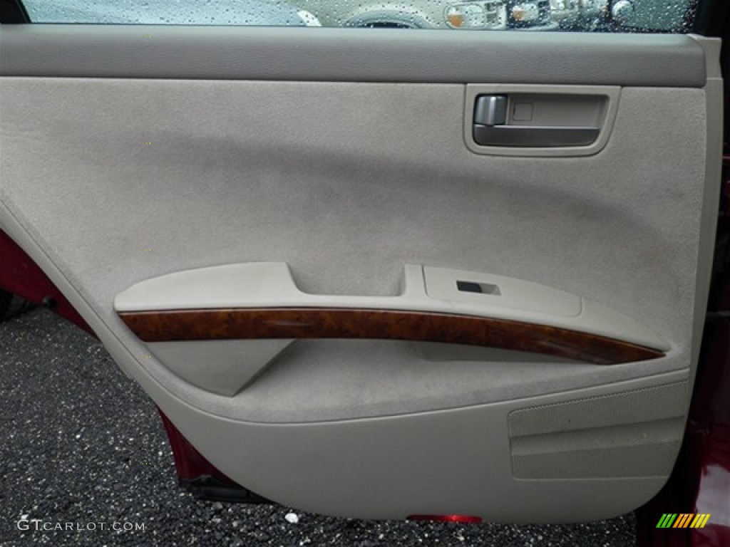 2004 Maxima 3.5 SL - Red Opulence / Cafe Latte photo #22