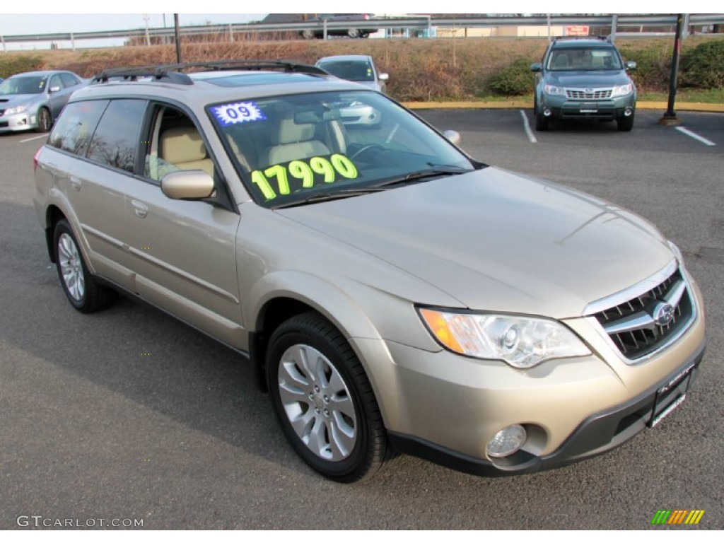 2009 Outback 2.5i Limited Wagon - Harvest Gold Metallic / Warm Ivory photo #3