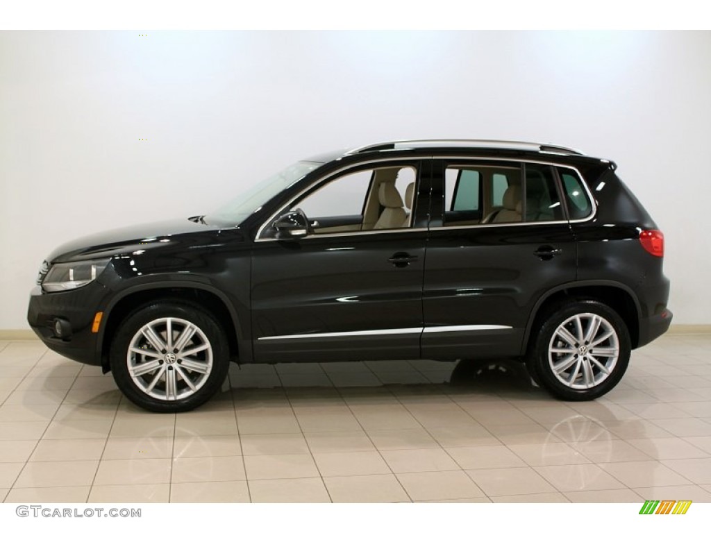 2012 Tiguan SE 4Motion - Deep Black Metallic / Beige photo #4