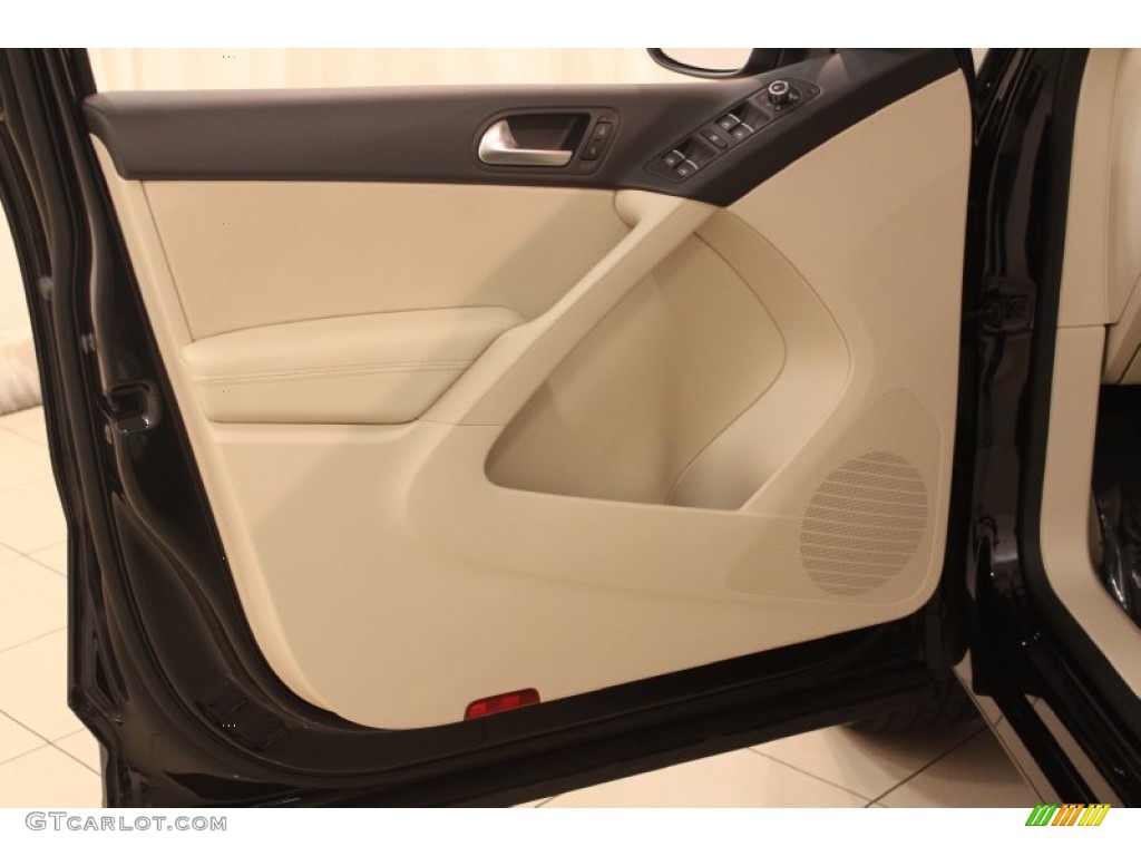 2012 Tiguan SE 4Motion - Deep Black Metallic / Beige photo #5