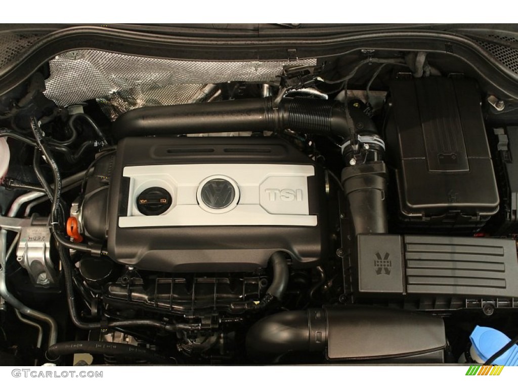 2012 Tiguan SE 4Motion - Deep Black Metallic / Beige photo #25