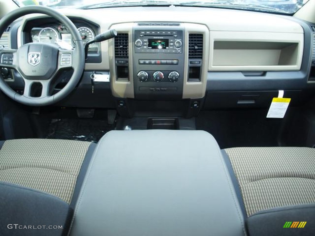 2012 Ram 2500 HD ST Crew Cab 4x4 - Bright Silver Metallic / Dark Slate/Medium Graystone photo #5