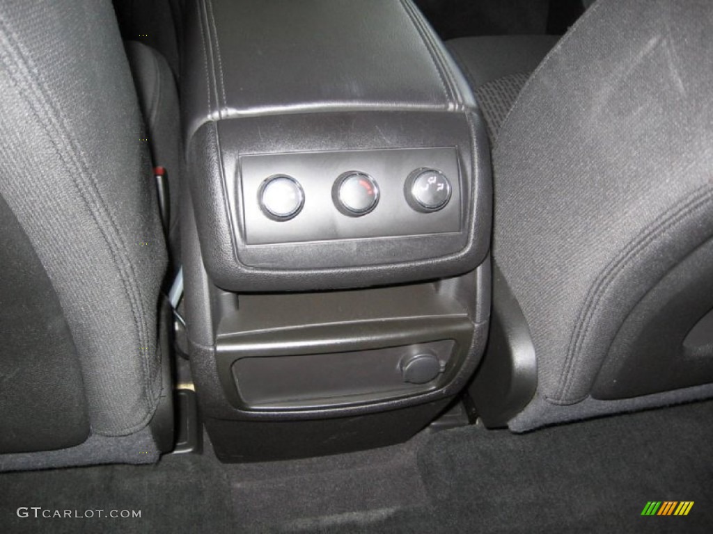 2012 Traverse LT - Silver Ice Metallic / Ebony photo #13