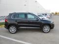 Deep Black Metallic - Tiguan SE Photo No. 8