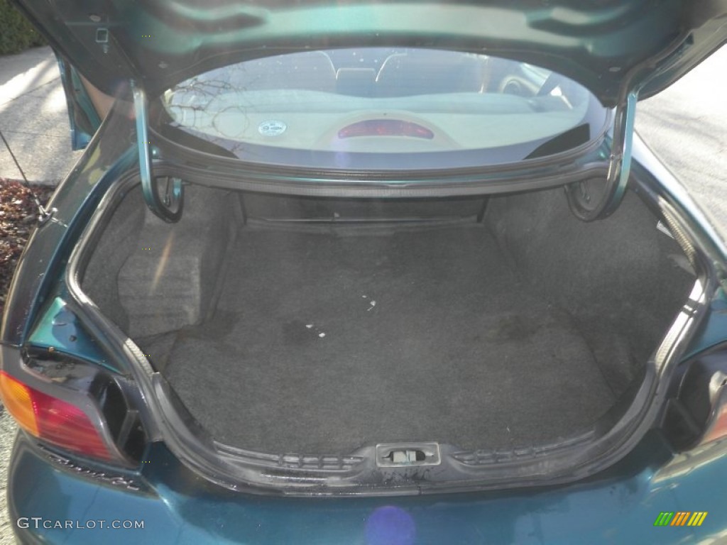 1996 Ford Taurus GL Trunk Photo #74881566