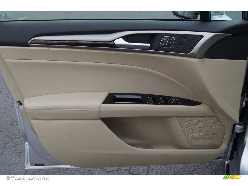 2013 Ford Fusion SE 1.6 EcoBoost Dune Door Panel Photo #74882042