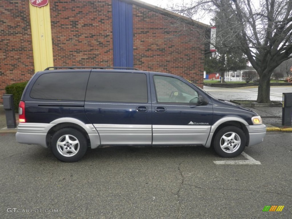 2001 Montana  - Blue Black Metallic / Gray photo #2