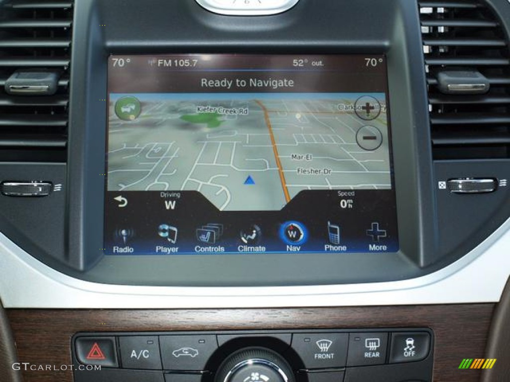 2013 Chrysler 300 C Luxury Series Navigation Photo #74882404