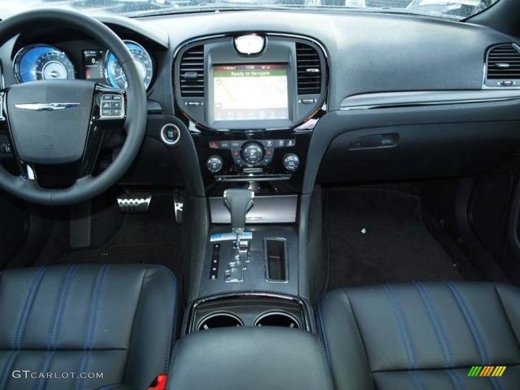 2012 Chrysler 300 S Mopar '12 Edition Dashboard Photos