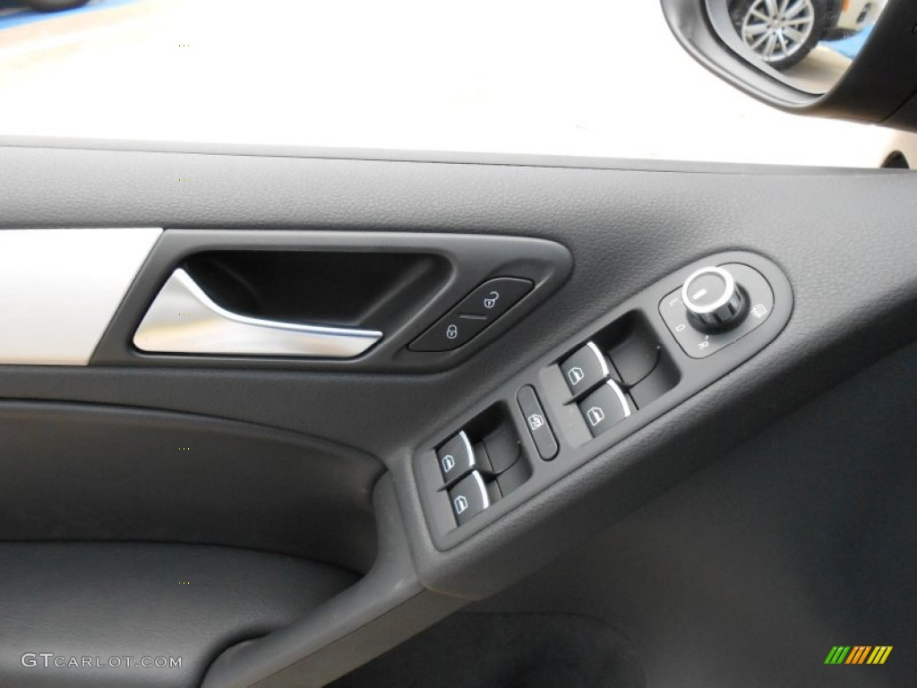 2013 Volkswagen GTI 4 Door Autobahn Edition Controls Photo #74882781