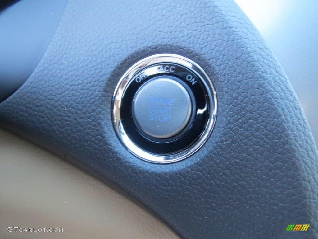 2013 Hyundai Azera Standard Azera Model Controls Photo #74882820