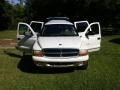 Bright White - Durango SLT Photo No. 8