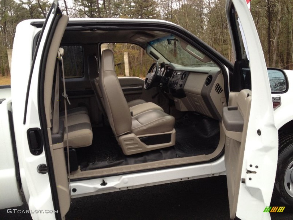 Medium Stone Interior 2008 Ford F250 Super Duty XL SuperCab 4x4 Photo #74883711