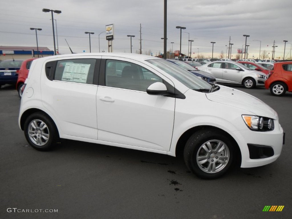 Summit White 2013 Chevrolet Sonic LT Hatch Exterior Photo #74885900