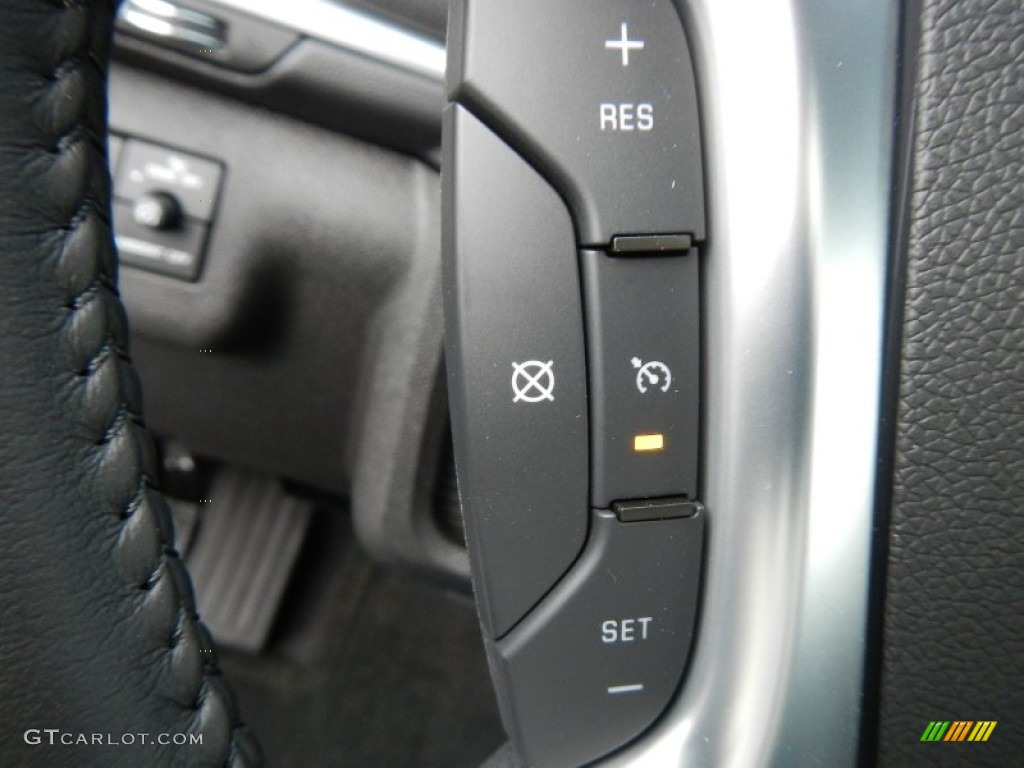 2013 Chevrolet Traverse LTZ AWD Controls Photo #74888061