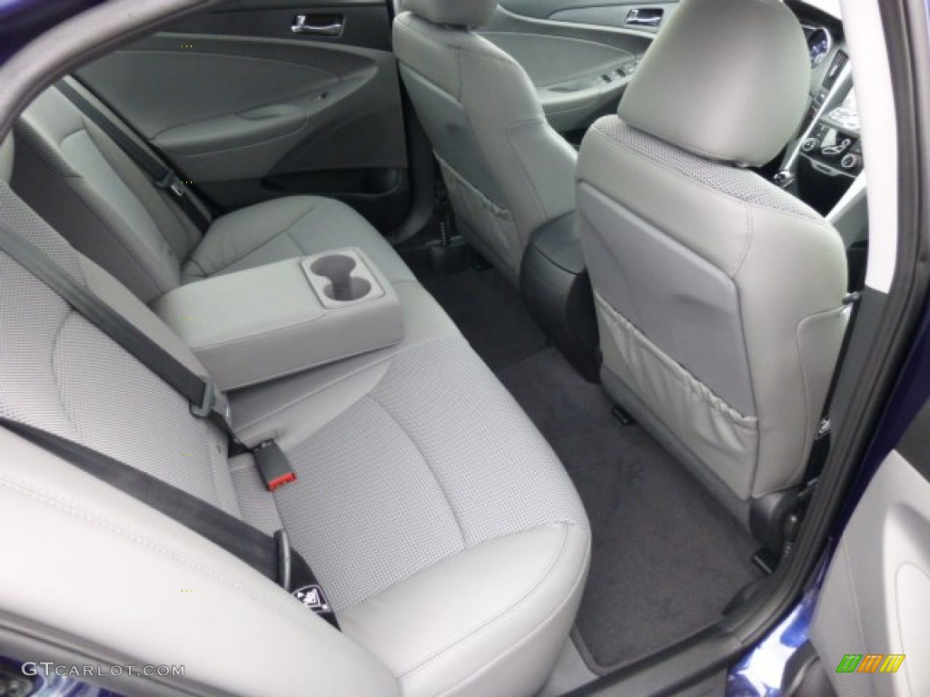 2013 Hyundai Sonata SE Rear Seat Photo #74889162