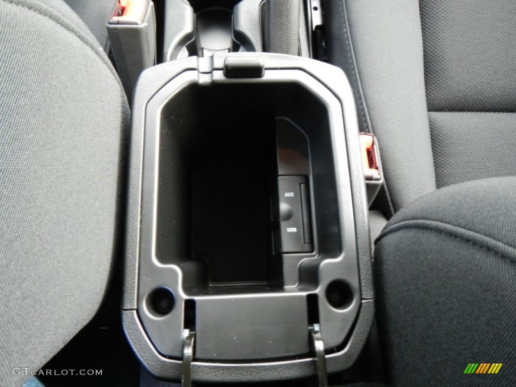 2013 Cruze LT/RS - Summit White / Jet Black photo #14